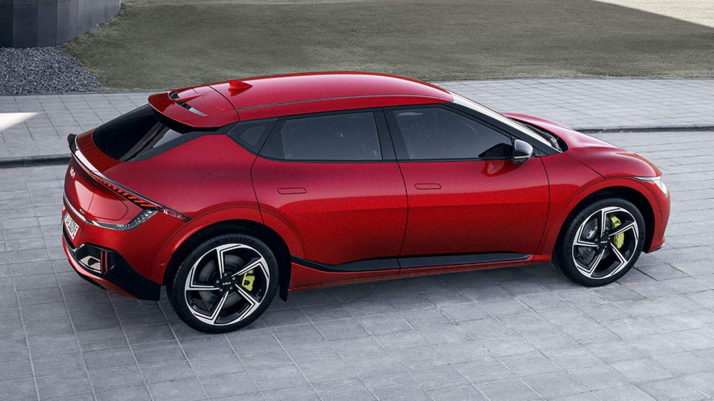 Kia EV6 GT chce zazářit mezi sportovními vozy