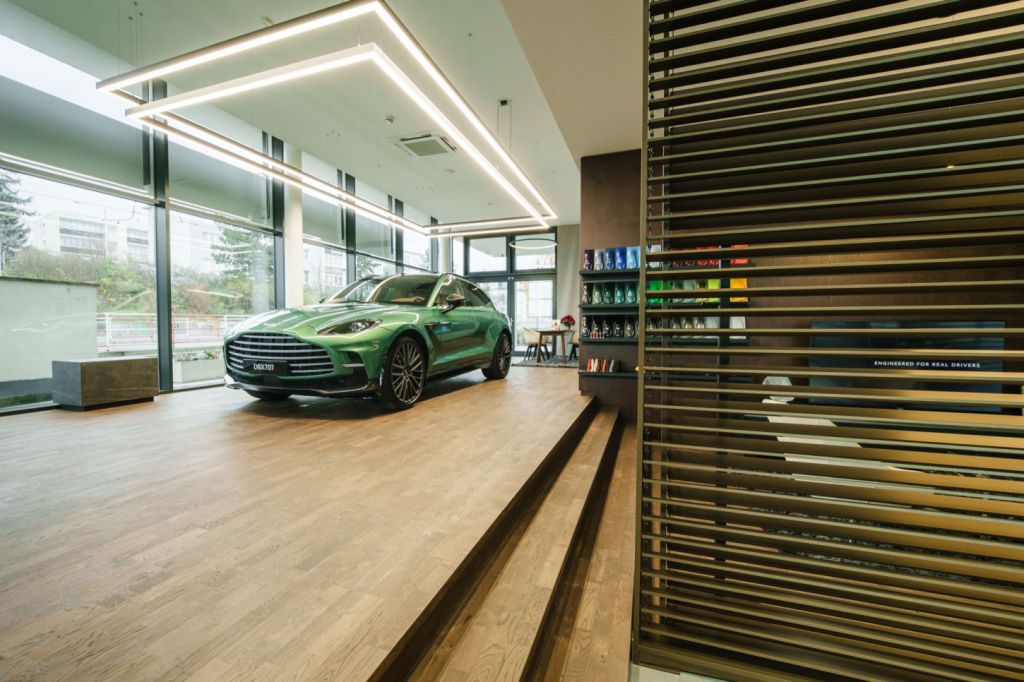 Aston Martin Prague otevřel nový showroom a autorizovaný servis